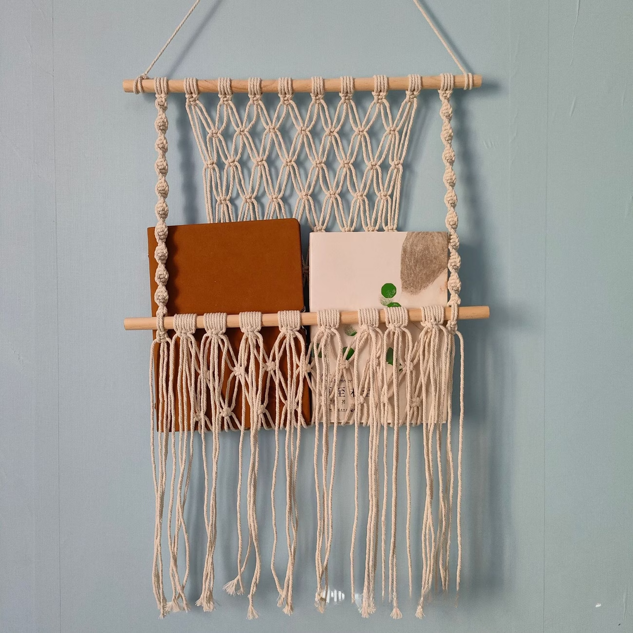 Handmade woven rope storage rack, simple decoration, wall-mounted mesh bag