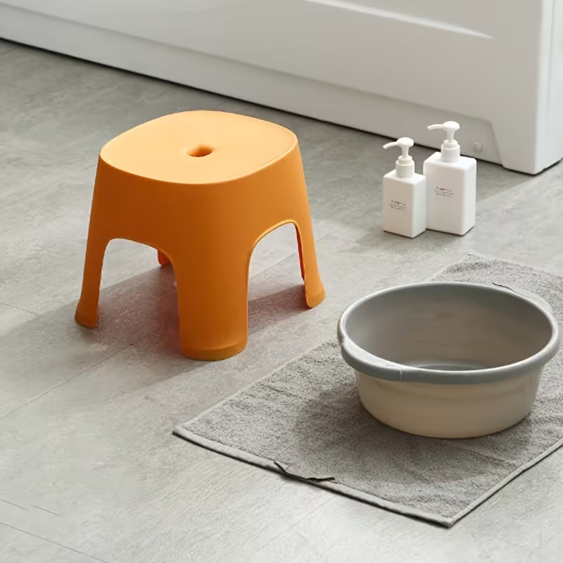Mixed color plastic stools, shoe stools, stackable, thickened design