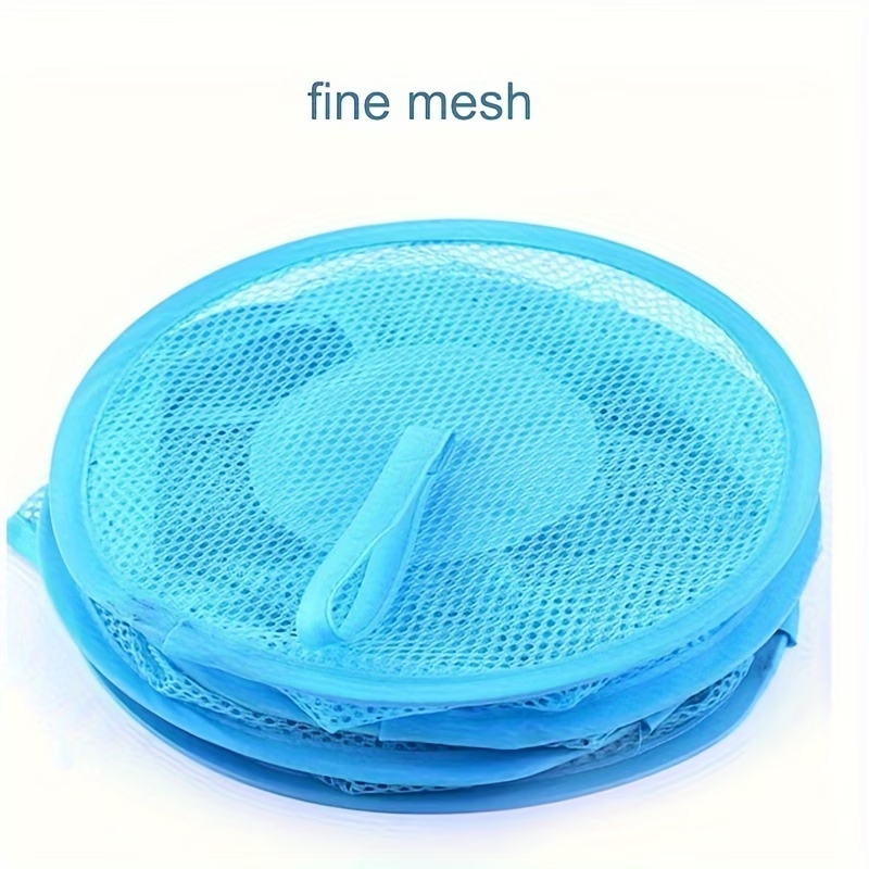A foldable hanging storage basket suitable for storing toys.