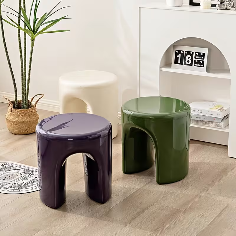 Classic Nordic style round shoe changing stool