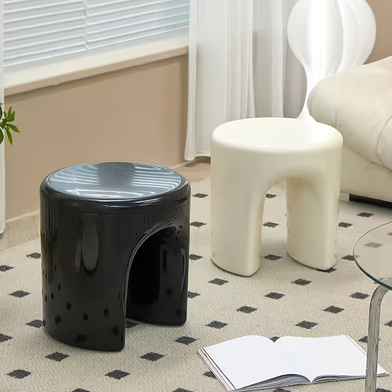 Classic Nordic style round shoe changing stool